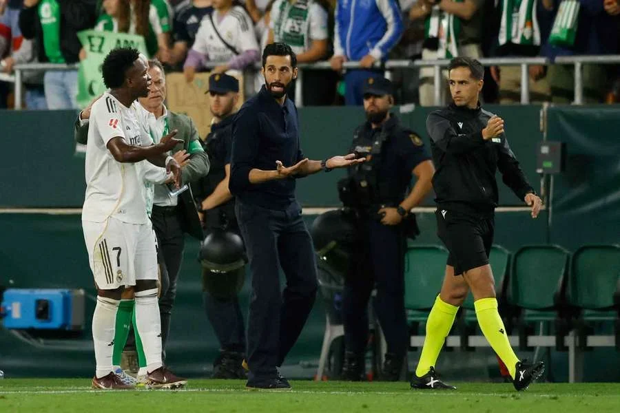 Arbeloa y Vinícius